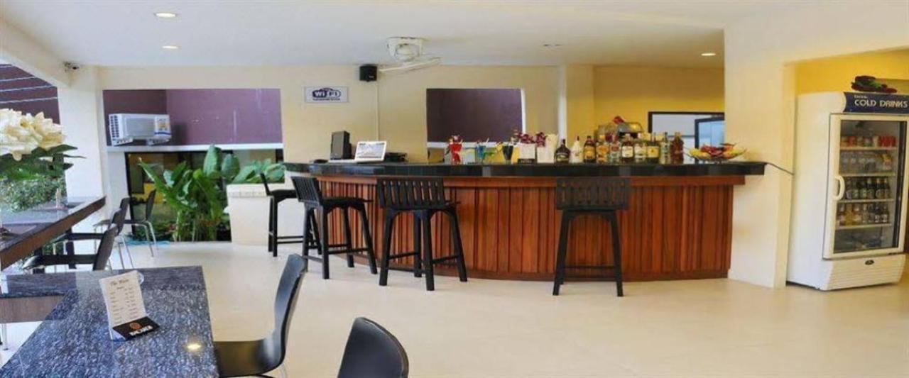The Wave Hotel Patong Sha Phuket Extérieur photo