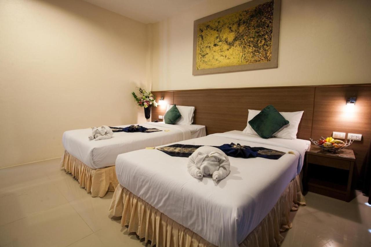 The Wave Hotel Patong Sha Phuket Extérieur photo