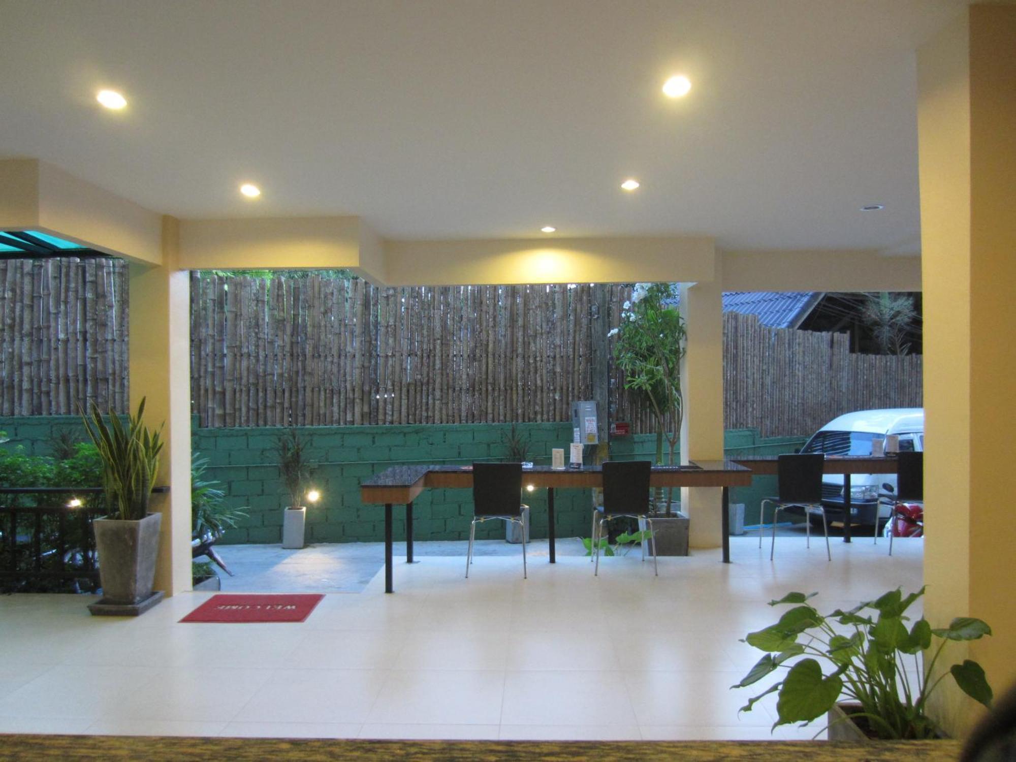 The Wave Hotel Patong Sha Phuket Extérieur photo