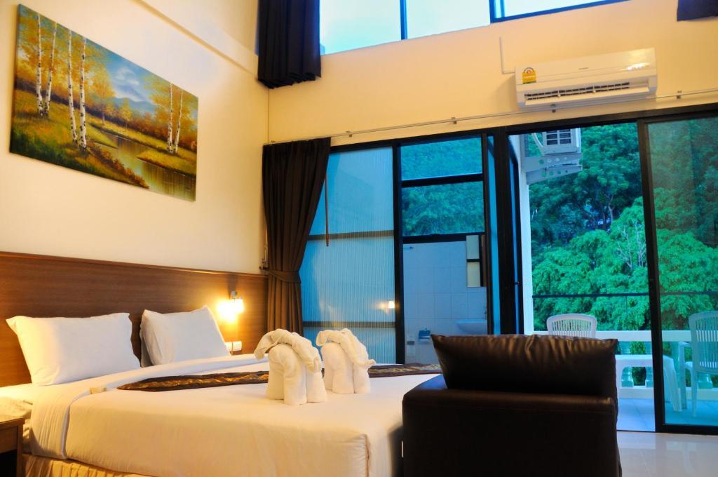 The Wave Hotel Patong Sha Phuket Chambre photo
